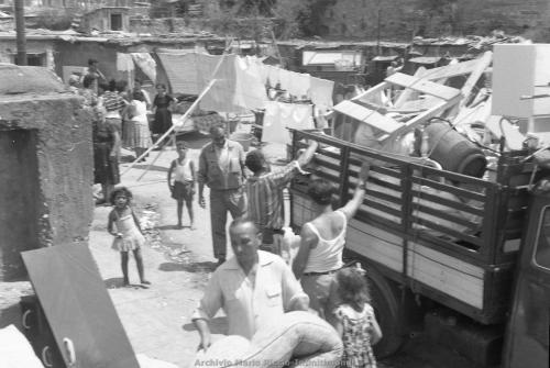 1963-EVACUAZIONE-BARACCHE-4