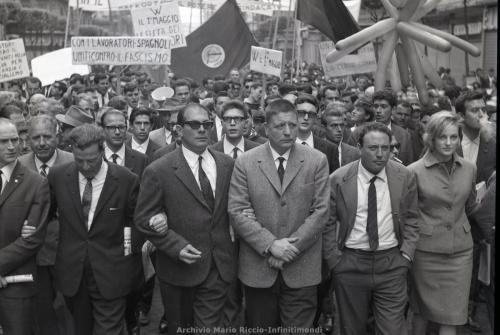1964-1-MAGGIO-17-CARLO-FERMARIELLO-CON-AMENDOLA