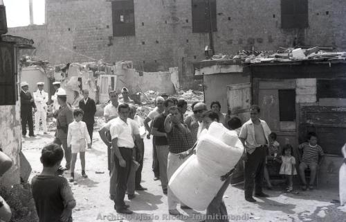 1966-AGOSTO-DEMOLIZIONE-BARACCHE-3