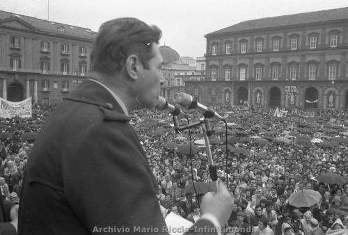 1974.05.14.-SCIOPERO-GENERALE-.-MANIFESTAZIONE-NAZIONALE-A-NAPOLI.-11