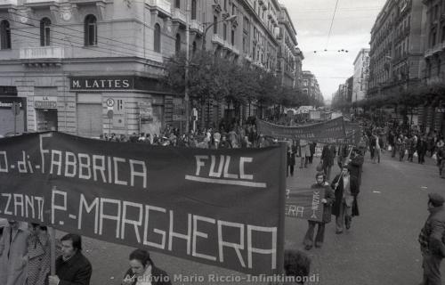 1975-12-DICEMBRE-16