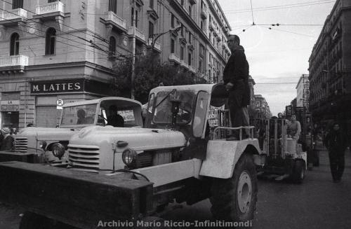 1975-12-DICEMBRE-24