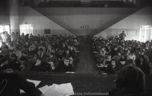 1977-ASSEMBLEA-POLITCECNICO-2