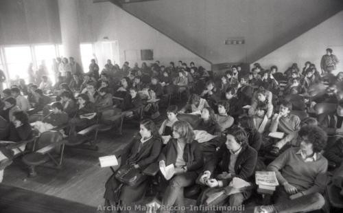 1977-ASSEMBLEA-POLITCECNICO-5