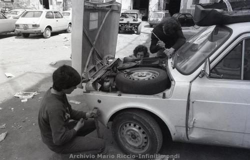 1978-LAVORO-NERO-MINORILE-CARROZZIERE-3