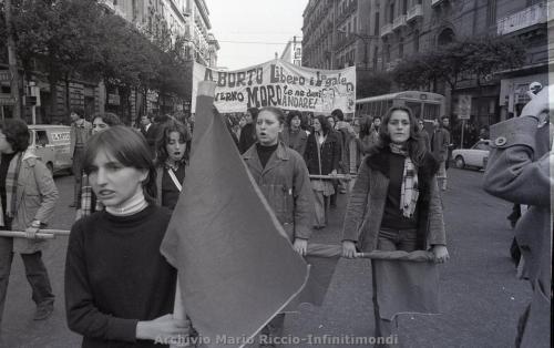 1978-MANIFESTAZIONE-SULL ABORTO-3